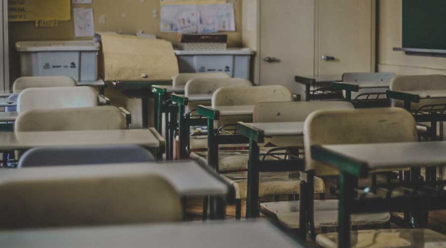Las Escuelas Normales y la educación a distancia como alternativa
