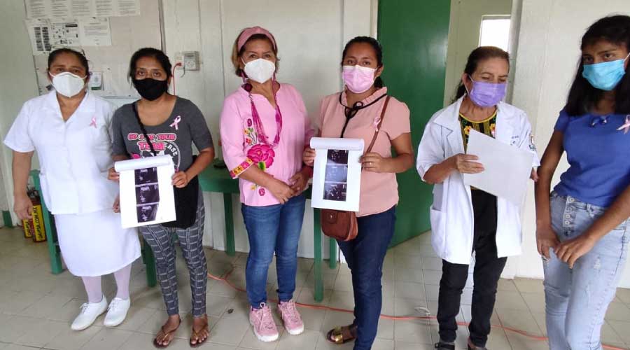 Brigada de ultrasonido en la Agencia Paso Real, San Juan Guichicovi, Oaxaca