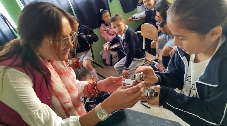 Continúa recorrido en escuelas de Veracruz con Ahorro del agua en casa